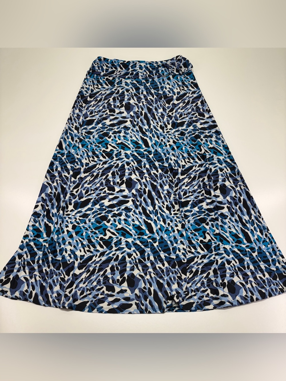 Robert Louis Blue Animal Print Maxi Skirt L Boho Resort Y2K - Picture 4 of 10